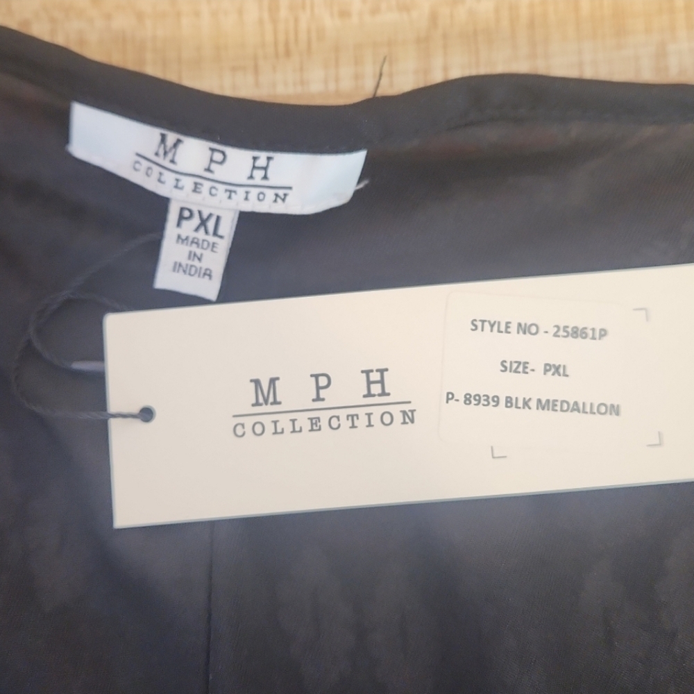 M.P.H Collection Bohemian Black Kaftan with Colorful Pattern, size PXL - Picture 6 of 11